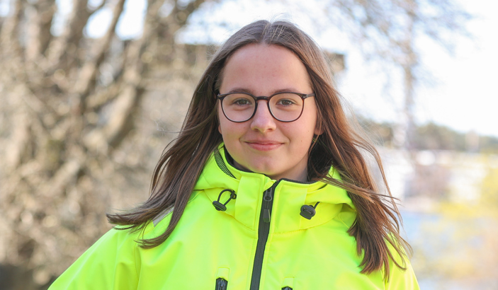 Agnes Berg, snickare