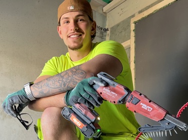 Albin Andersson, rörmokare