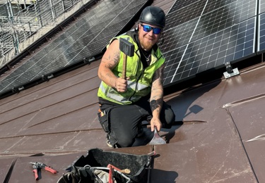 Jimmie Pettersson, plåtslagare