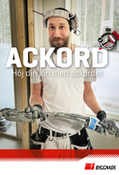 Person med målarkläder.