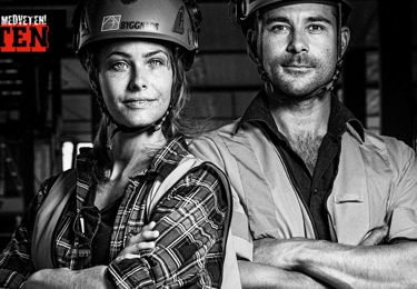 Två medlemmar som gör reklam för medlemsutbildningen Påfarten